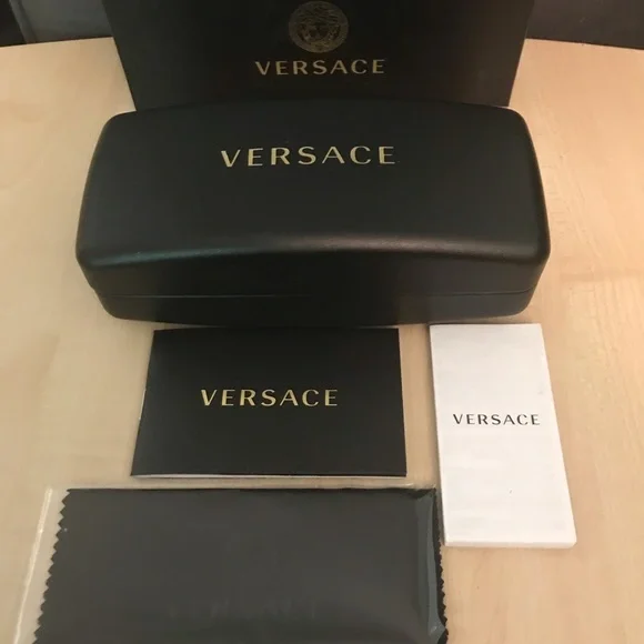 VERSACE SUNGLASSES NIB sunglasses for women Black cateye / gold + Versace case